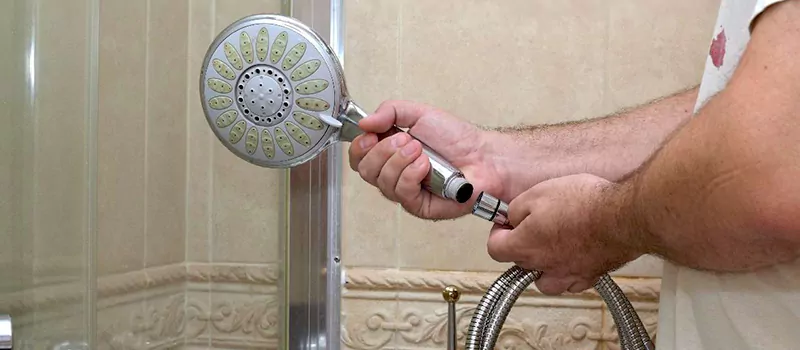 Certified Licenced Plumber for Kitchen Plumbing in York, Toronto